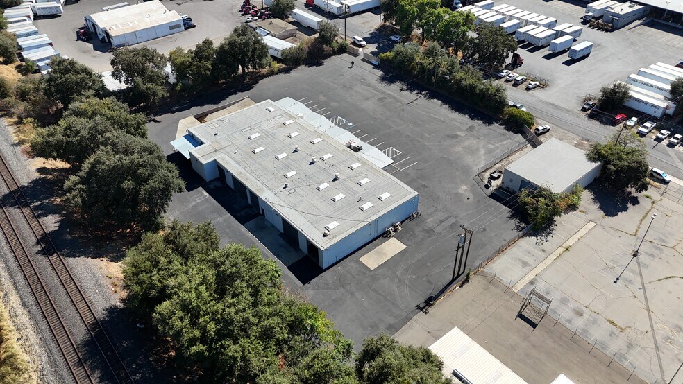 More Photos Of 820 E St, West Sacramento Warehouse For Sale