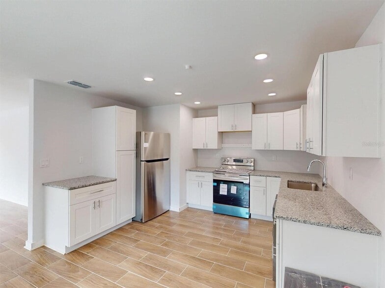 More Photos Of 1215 Capricorn Blvd, Punta Gorda Multifamily For Sale