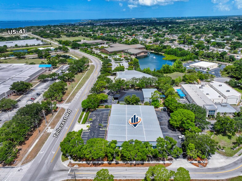 More Photos Of 885 Tallevast Rd, Sarasota Manufacturing For Lease