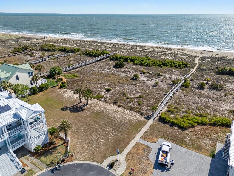 More Photos Of 8 Sandlewood Ct, Tybee Island Specialty For Sale