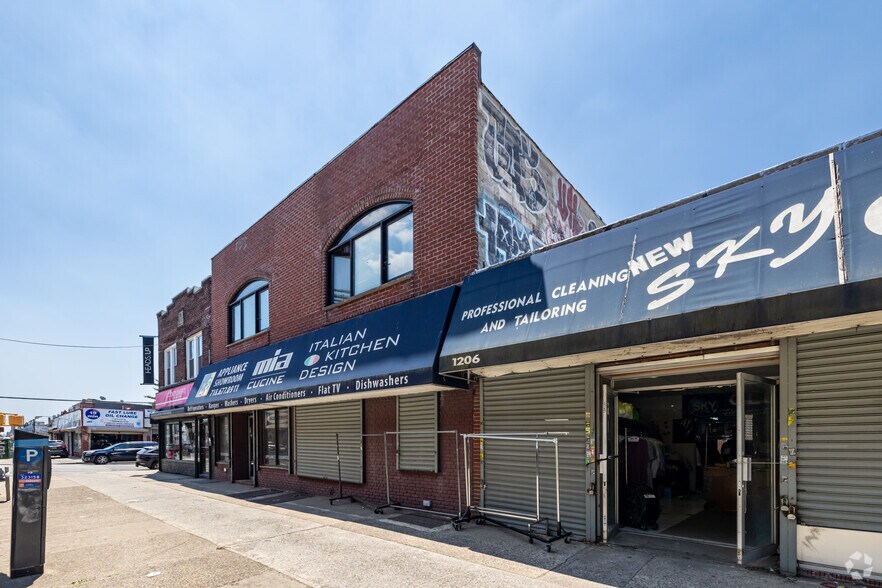 More Photos Of 1208 McDonald Ave, Brooklyn Storefront Retail Office For Sale