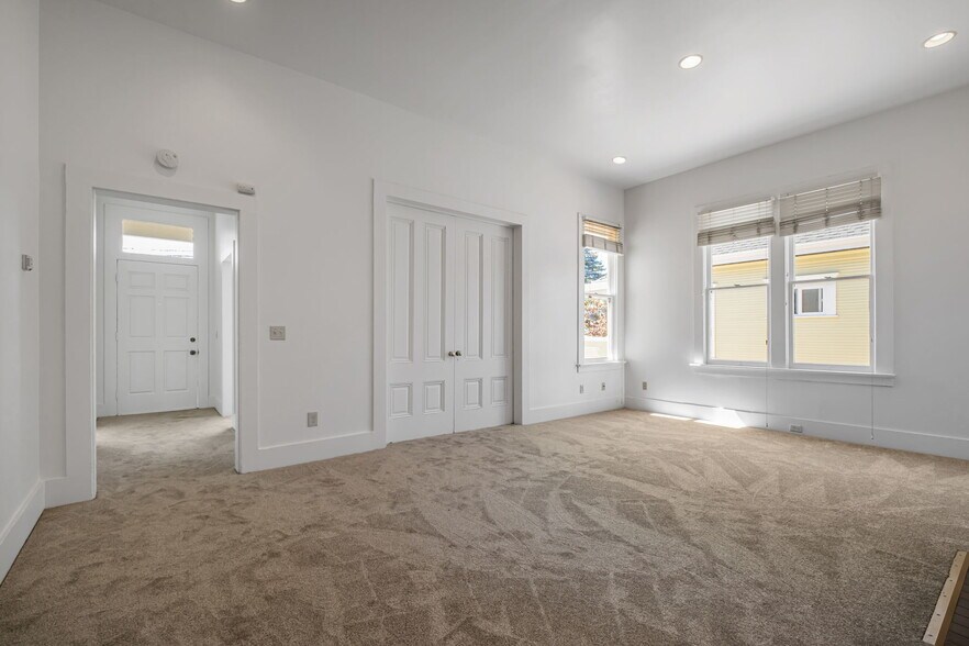 More Photos Of 120 Maple St, Santa Cruz Specialty For Sale