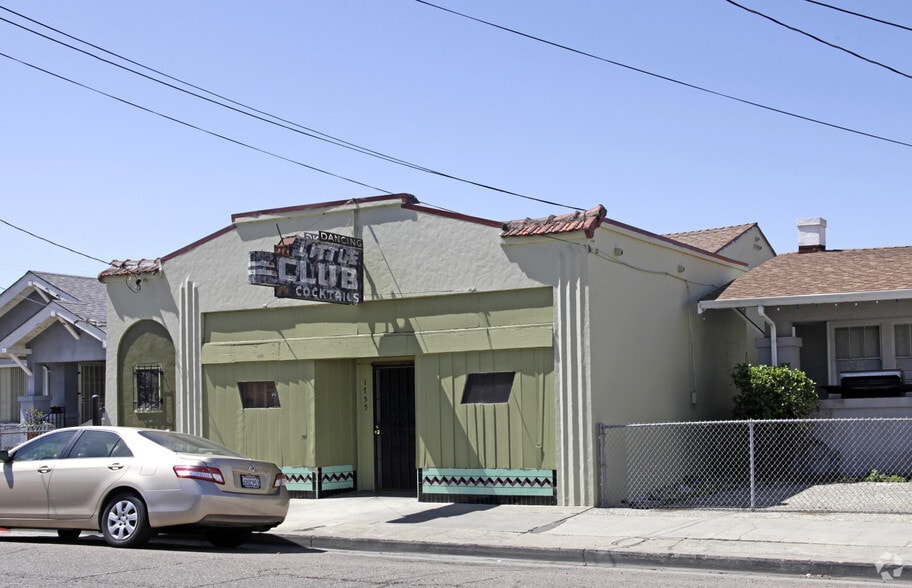 More Photos Of 1755 Washington Ave, San Leandro Bar For Sale