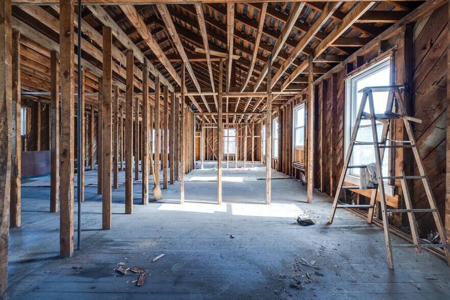 More Photos Of 164 Orchard dr, Timberville Light Distribution For Sale