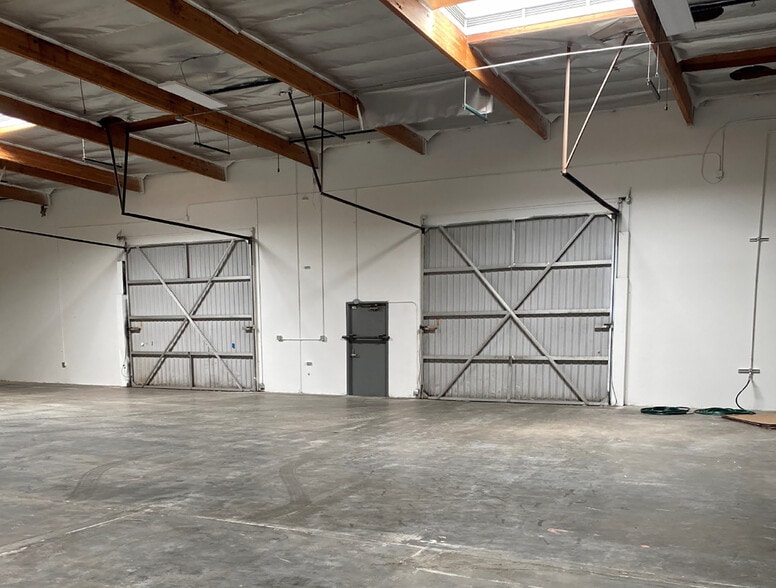 More Photos Of 177 Atlantic St, Pomona Warehouse For Sale