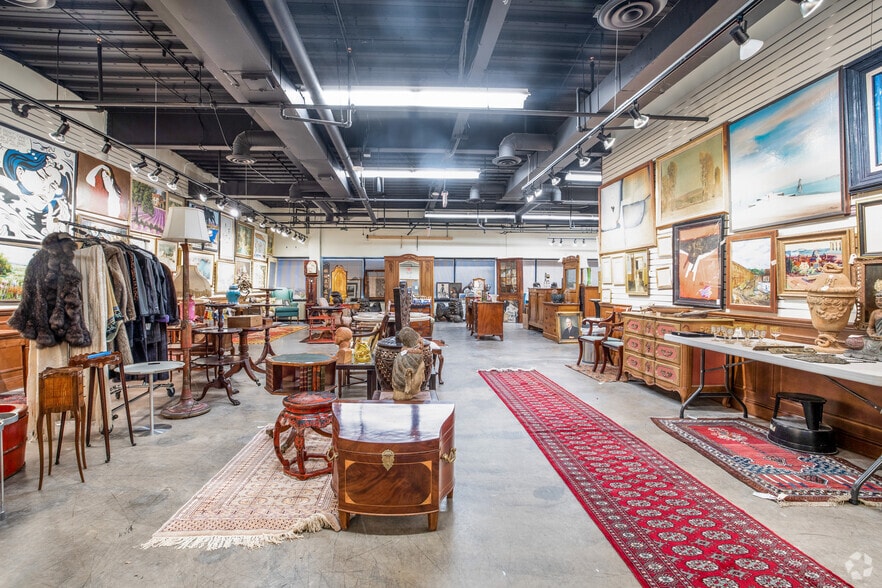 More Photos Of 40 W Gude Dr, Rockville Office For Sale