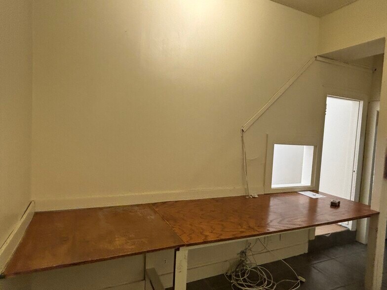More Photos Of 1844 N Allen Ave, Pasadena Storefront Retail Office For Lease