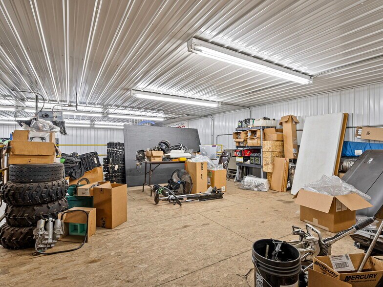 More Photos Of 2335 W Main St, Red Wing Auto Repair For Sale