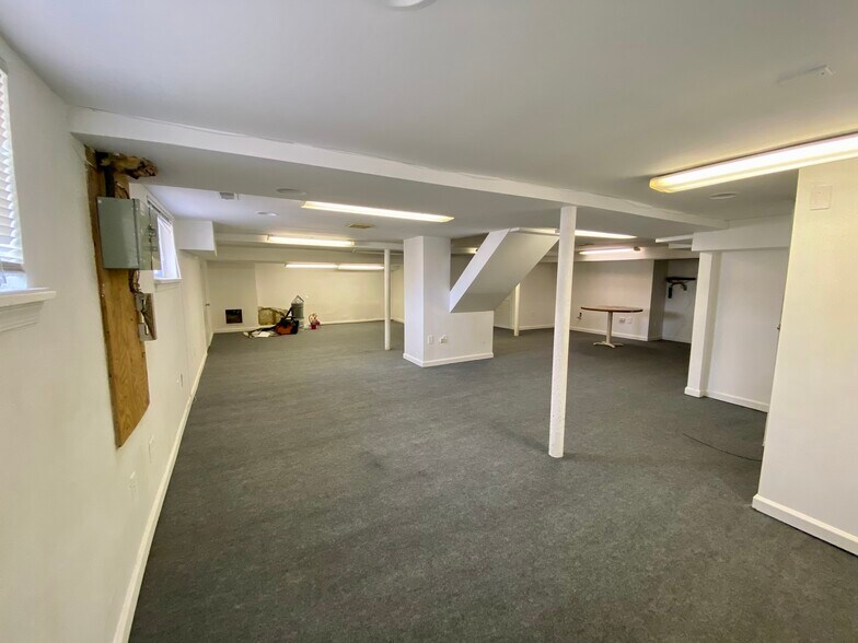 More Photos Of 402 S White Horse Pike, Audubon Office For Sale