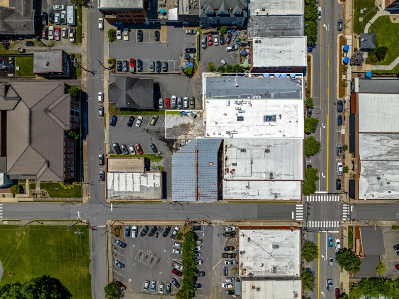 More Photos Of 36 & 44 E Main St., Brevard Storefront Retail Office For Sale