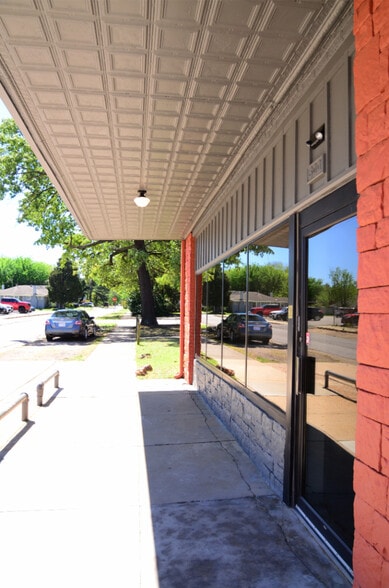 More Photos Of 500 S 20th St, Fort Smith Flex For Lease