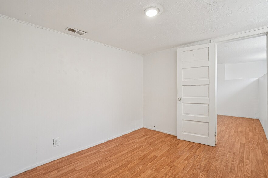 More Photos Of 373 Franklin St, Ogden Multifamily For Sale