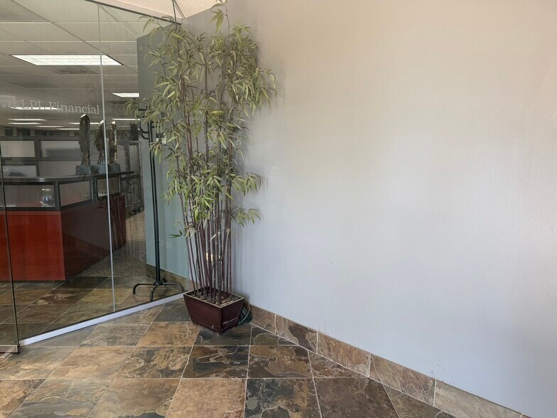 More Photos Of 6080 Greenwood Plaza Blvd, Greenwood Village Office For Lease