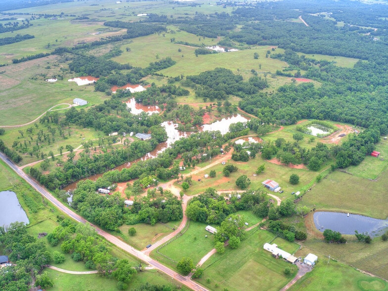 More Photos Of 36478 Moccasin Trl, Shawnee Manufactured Housing Mobile Home Park For Sale