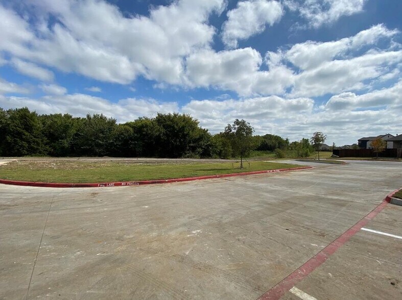 More Photos Of 8751 Collin McKinney Pky, McKinney Office Residential For Lease
