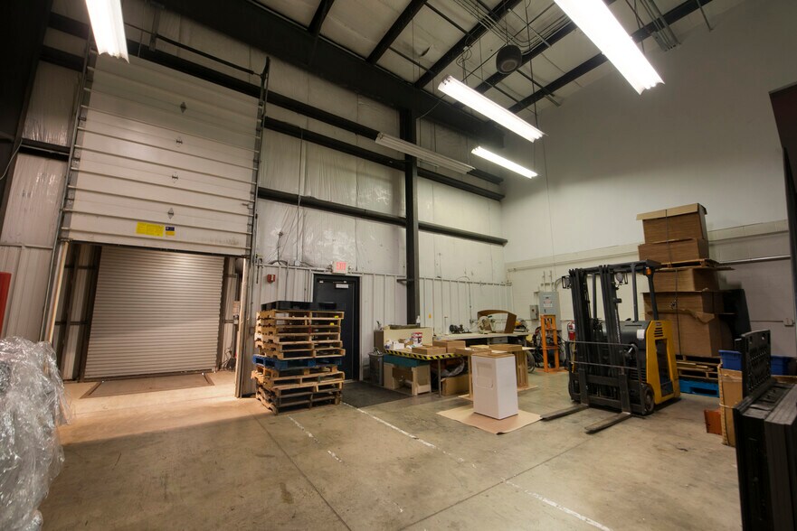 More Photos Of 6141 Avery Rd, Dublin Warehouse For Sale