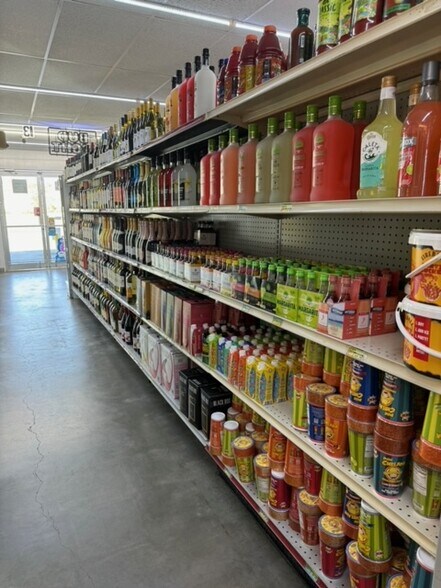 More Photos Of 5312 Padre Blvd, South Padre Island Convenience Store For Sale