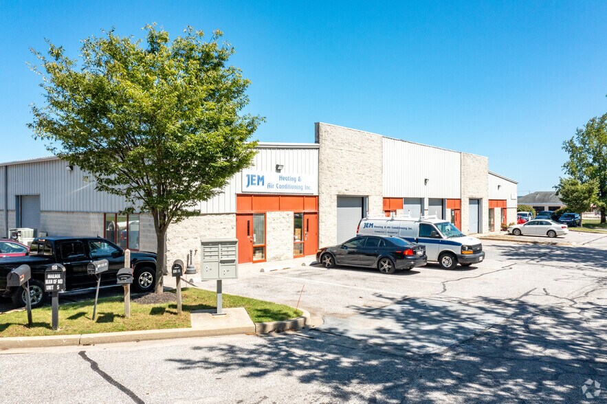 More Photos Of 150 Airport Dr, Westminster Warehouse For Lease