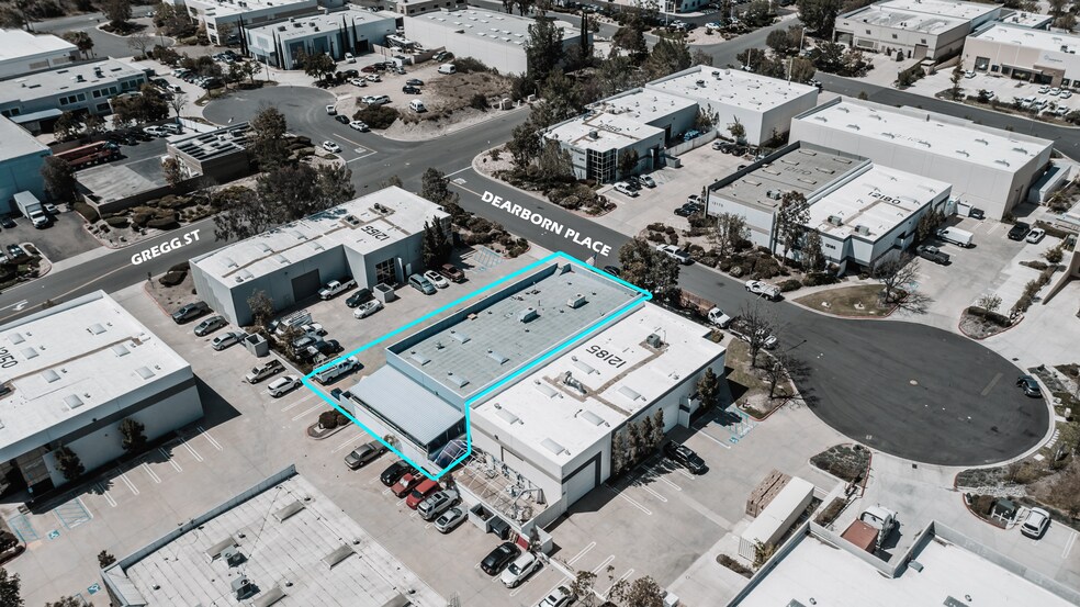 More Photos Of 12175 Dearborn Pl, Poway Warehouse For Lease