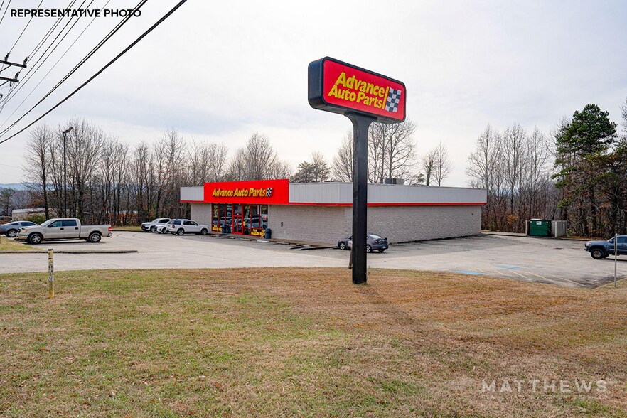 More Photos Of 5819 Cleveland Ave, Columbus Freestanding For Sale