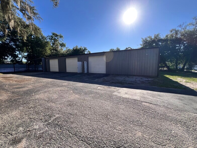 More Photos Of 237 Melody Ln, Casselberry Warehouse For Lease