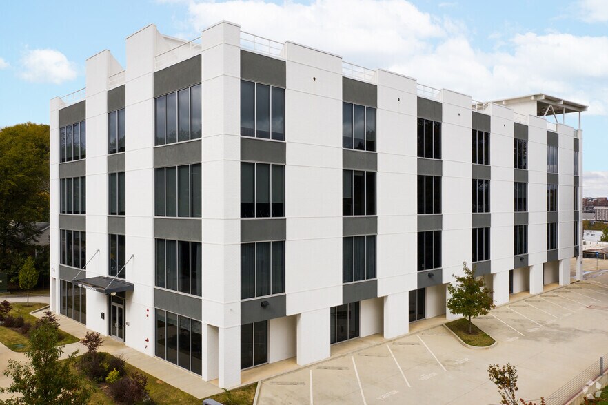 Primary Photo Of 746 Willoughby Way NE, Atlanta Loft Creative Space For Lease