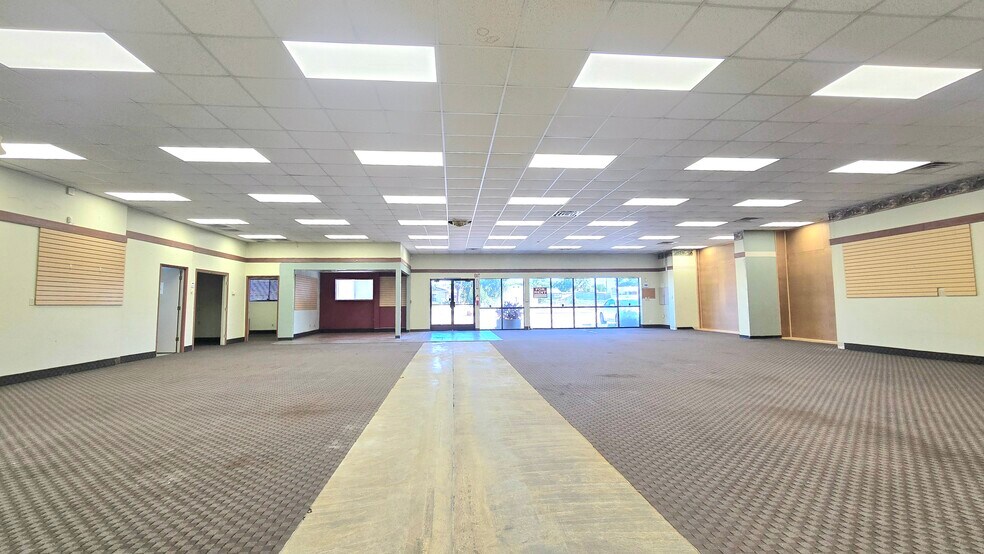 More Photos Of 22755 Antelope Blvd, Red Bluff General Retail For Lease