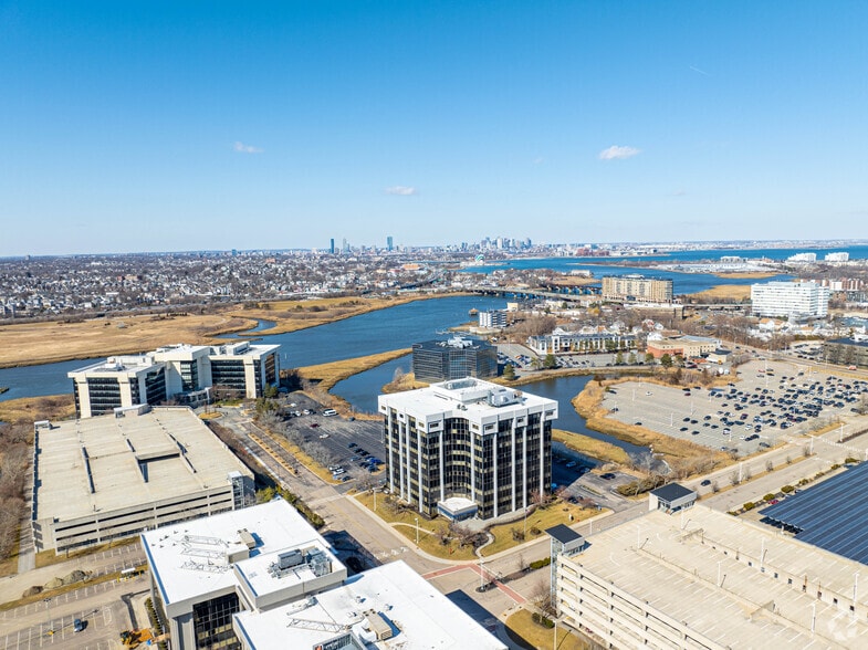 More Photos Of 95 Heritage Dr, Quincy Office For Sale