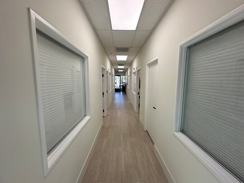 More Photos Of 5920 S Rainbow Blvd, Las Vegas Office For Sale