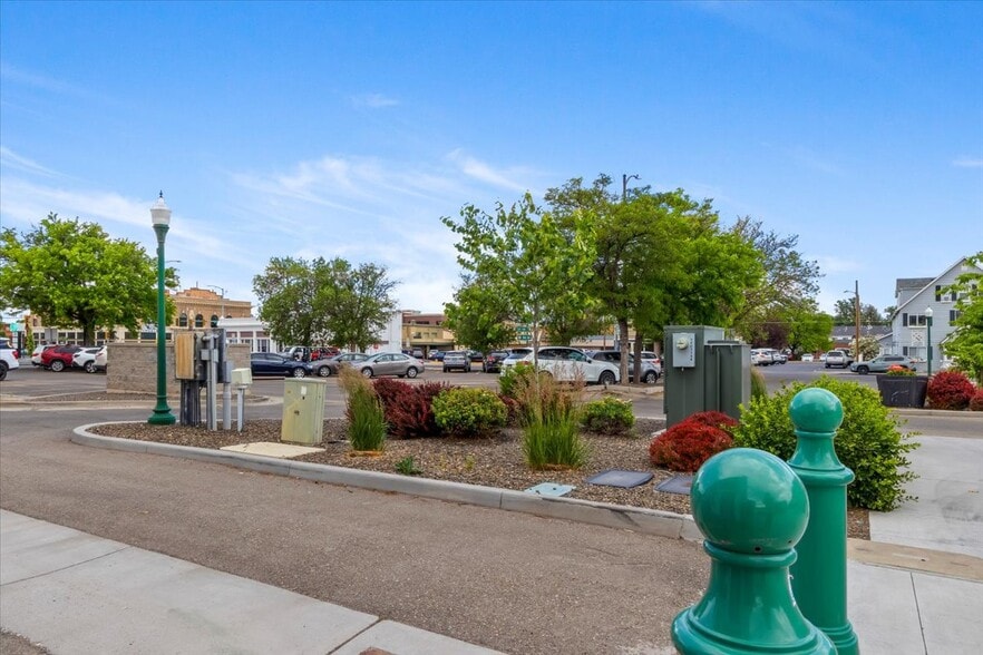 More Photos Of 147 Main Ave E, Twin Falls Office For Lease