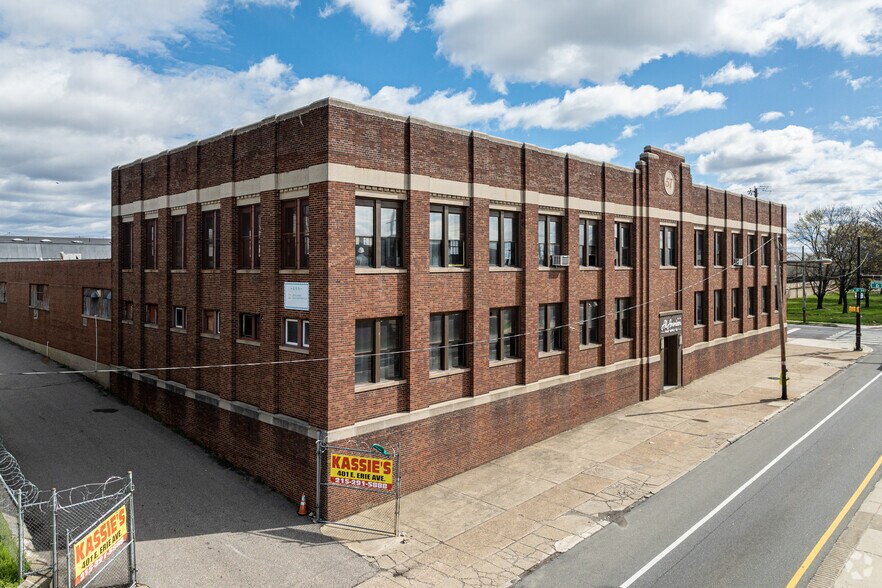 More Photos Of 499 E Erie Ave, Philadelphia Industrial For Sale