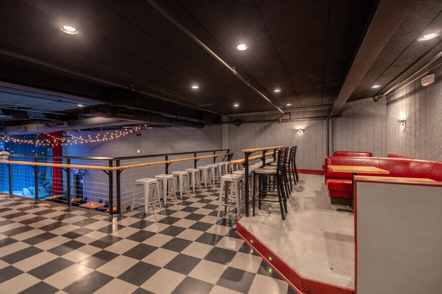 More Photos Of 743 Haywood Rd, Asheville Restaurant For Sale