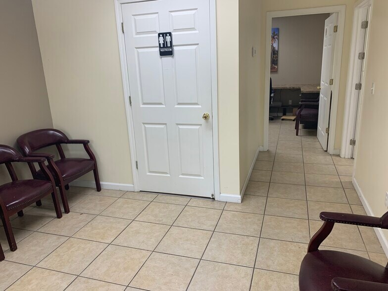 More Photos Of 3516 Enterprise Way, Green Cove Springs Warehouse For Lease