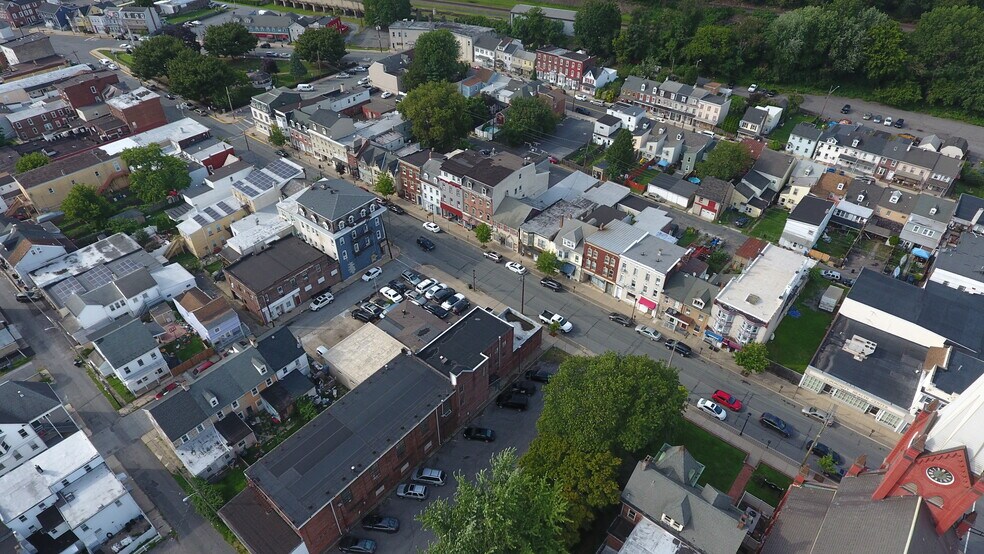 More Photos Of 404-410 S Main St, Phillipsburg Auto Repair For Sale