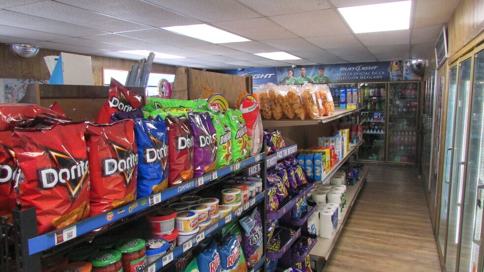 More Photos Of 400 E St, Tulelake Convenience Store For Sale