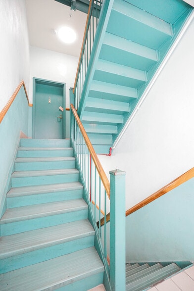 More Photos Of 32 E 130th St, New York Apartments For Sale