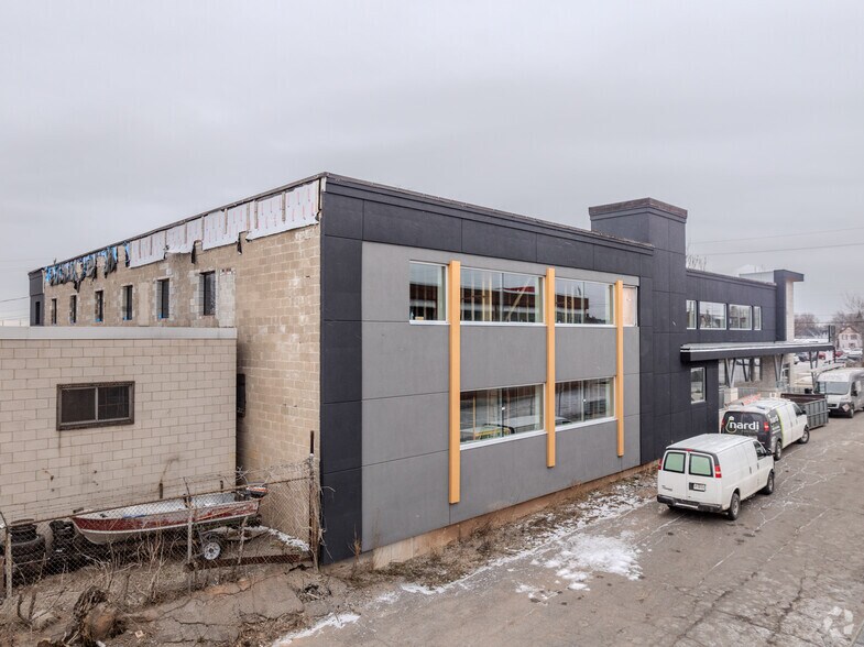 More Photos Of 401 Victoria Ave N, Hamilton Medical For Lease