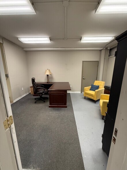 More Photos Of 1970 Surgi Dr, Mandeville Loft Creative Space For Lease