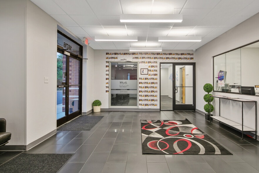 More Photos Of 1876 Bureau Dr, Fayetteville Medical For Sale