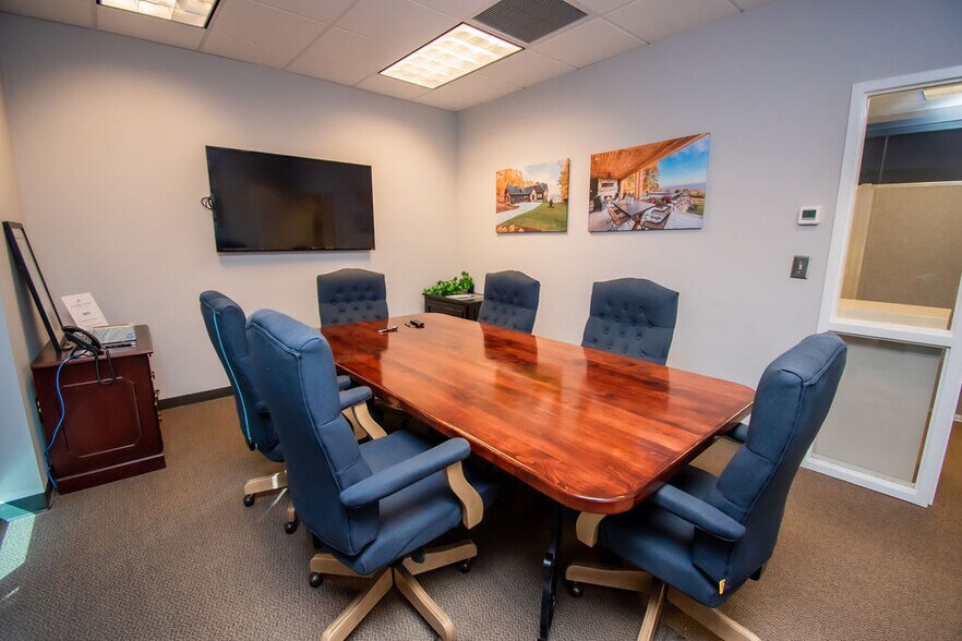 More Photos Of 3598 Highway 11, Travelers Rest Office For Sale