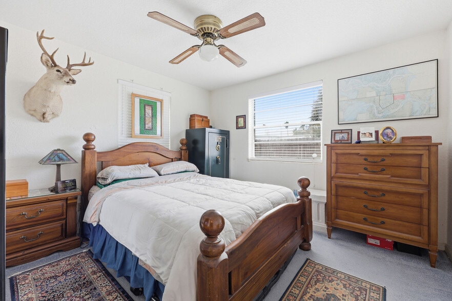 More Photos Of 218 19th Ave N, Jacksonville Beach Apartments For Sale