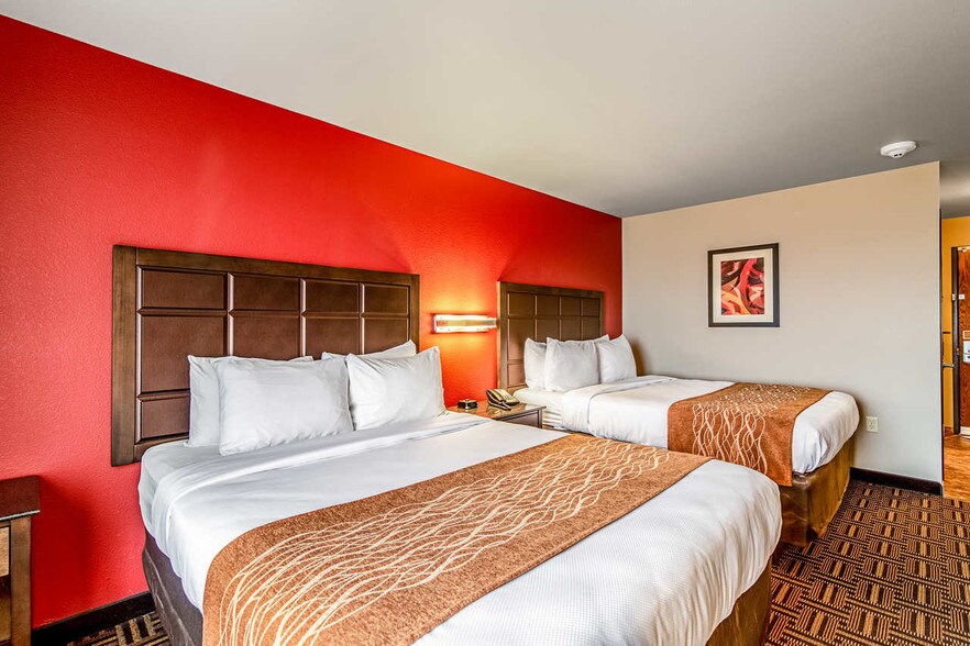 More Photos Of 3420 S Broadway, Minot Hotel For Sale