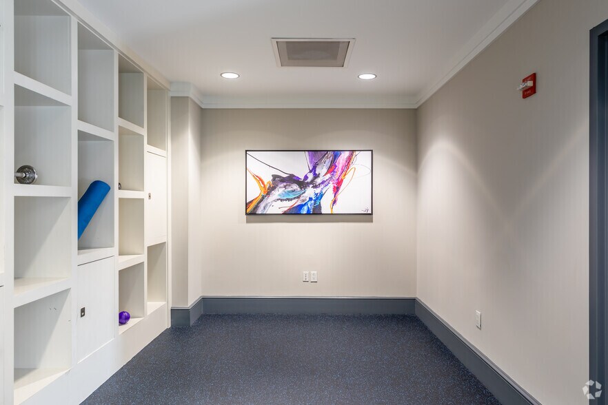 More Photos Of 20 Maryland Ave, Rockville Apartments For Lease