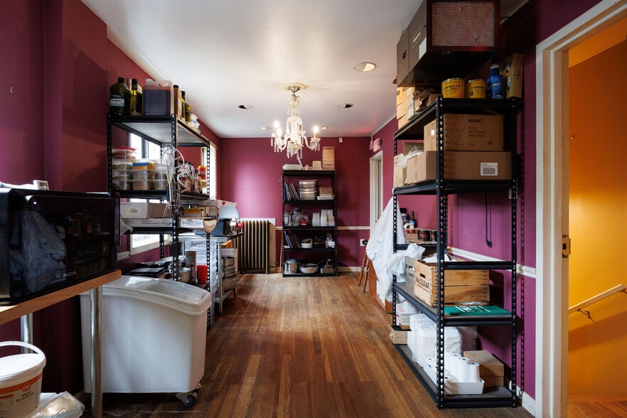 More Photos Of 1712 Aliceanna St, Baltimore Restaurant For Sale
