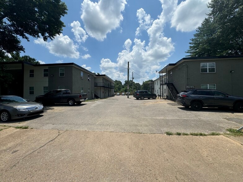 More Photos Of 1744 N Graham Rd, Memphis Apartments For Sale
