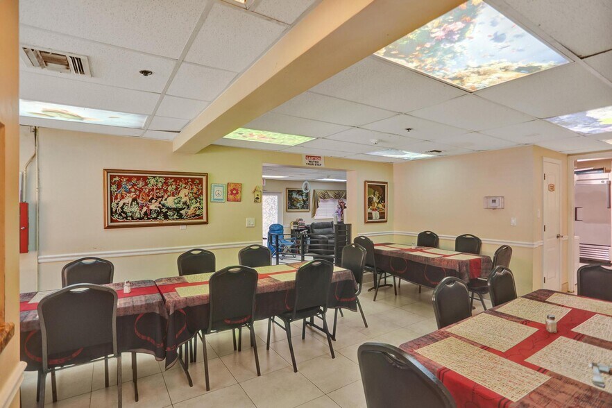 More Photos Of 1722 Madison St, Hollywood Assisted Living For Sale