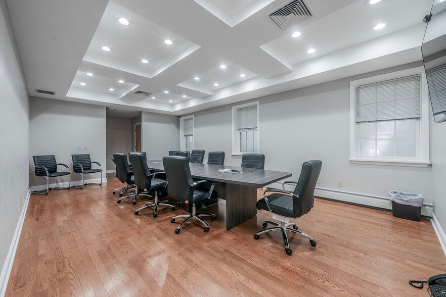 More Photos Of 36 Bergen St, Hackensack Loft Creative Space For Sale