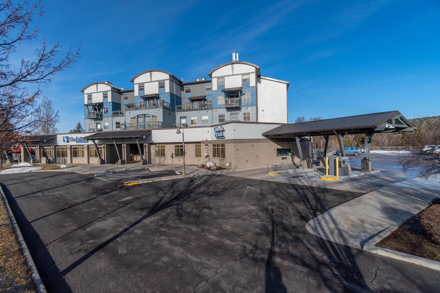 More Photos Of 1133 NW Wall St, Bend Apartments For Lease
