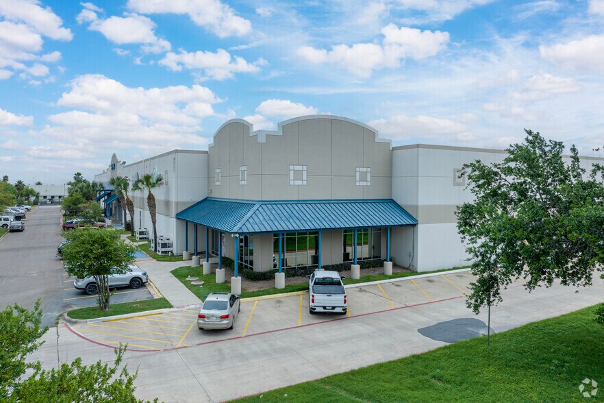 More Photos Of 6001 International Pky, McAllen Refrigeration Cold Storage For Sale