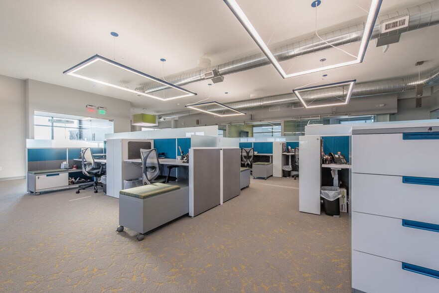 More Photos Of 1349 Water Valley Pky, Windsor Office For Lease